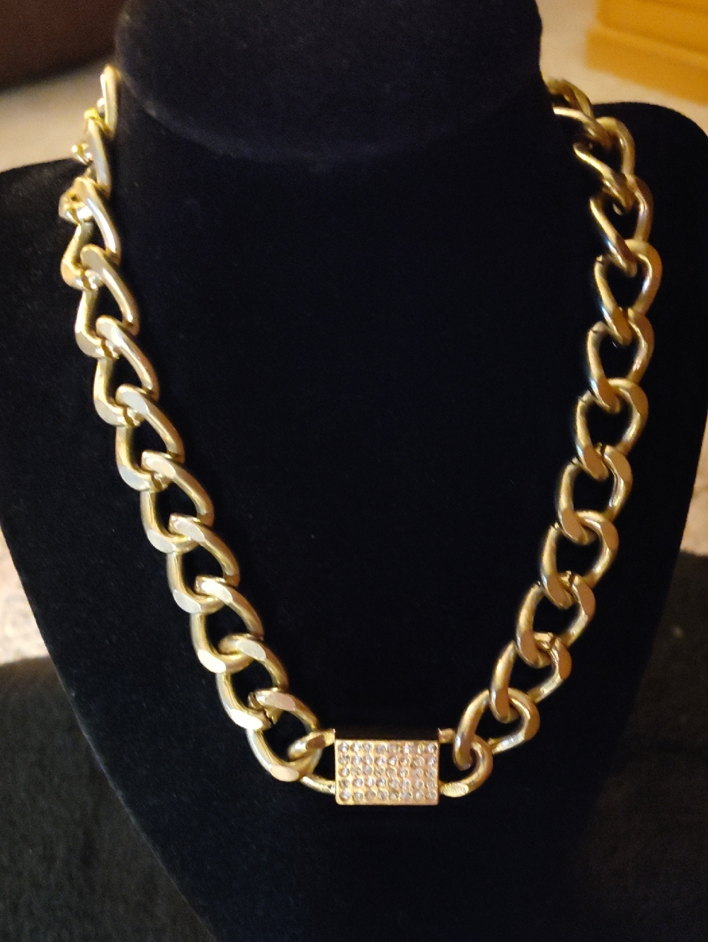 Graziano Cuban Gold Chain Link Necklace with Pavé Bar Accent